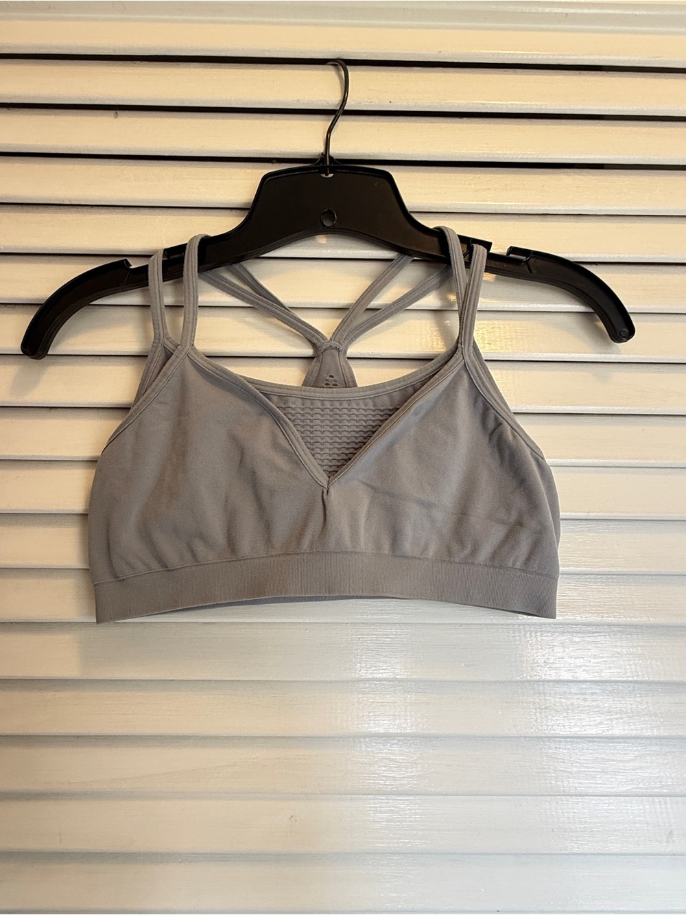 Light Gray Strappy Mesh-Inset Sports Bra